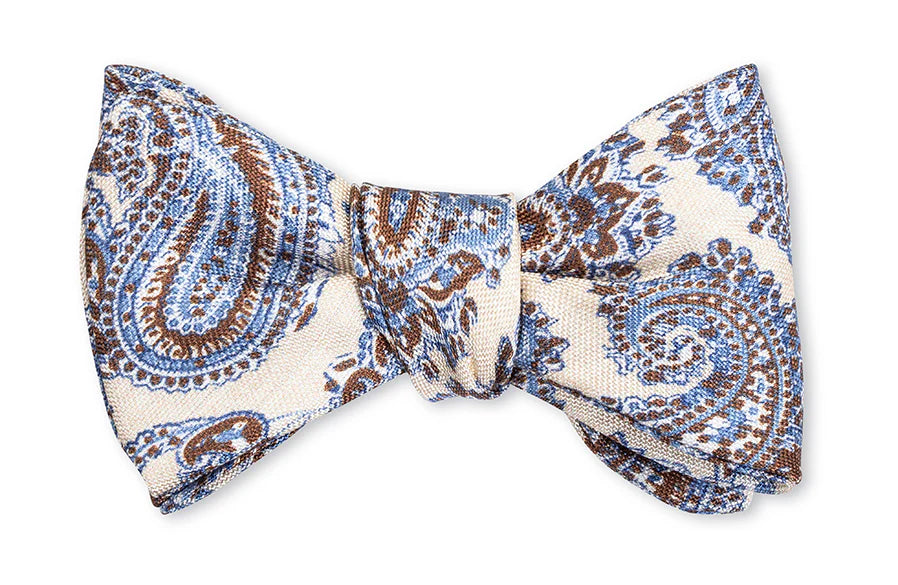 White Alfred Medallions Bow Tie