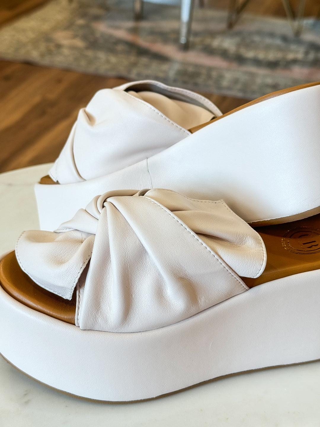 Italia Wedge (Off White Nappa)