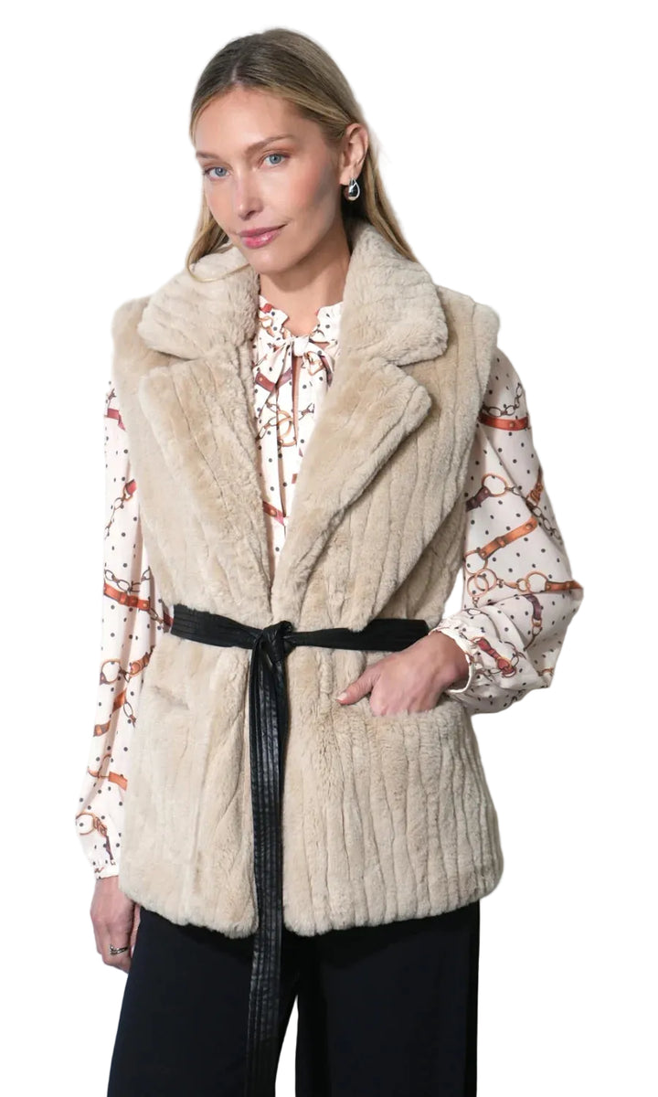 Cosette Faux Fur Vest (Oyster)